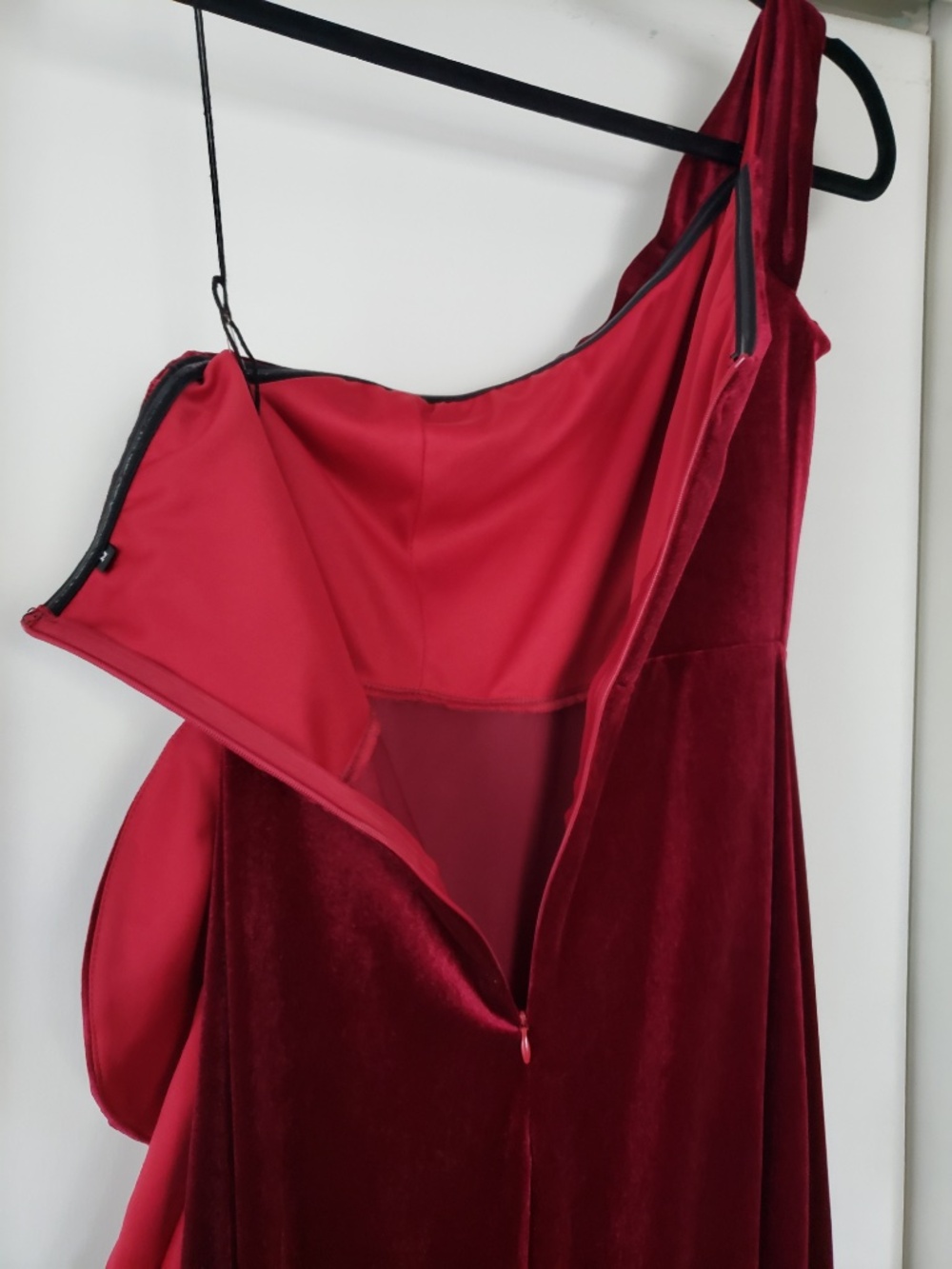 Velvet One Shoulder Ruffle Dress Size Medium - Picture 5 of 10
